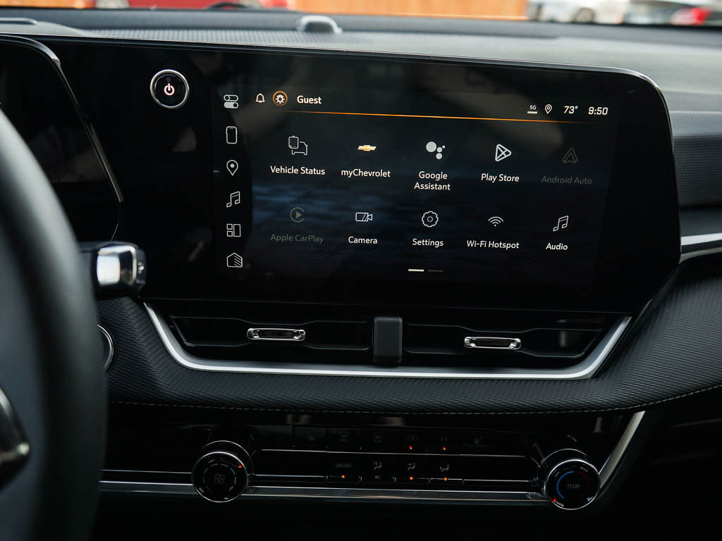 New 2026 Chevrolet Equinox LT w/ LPO, Floor Liner Package image 22