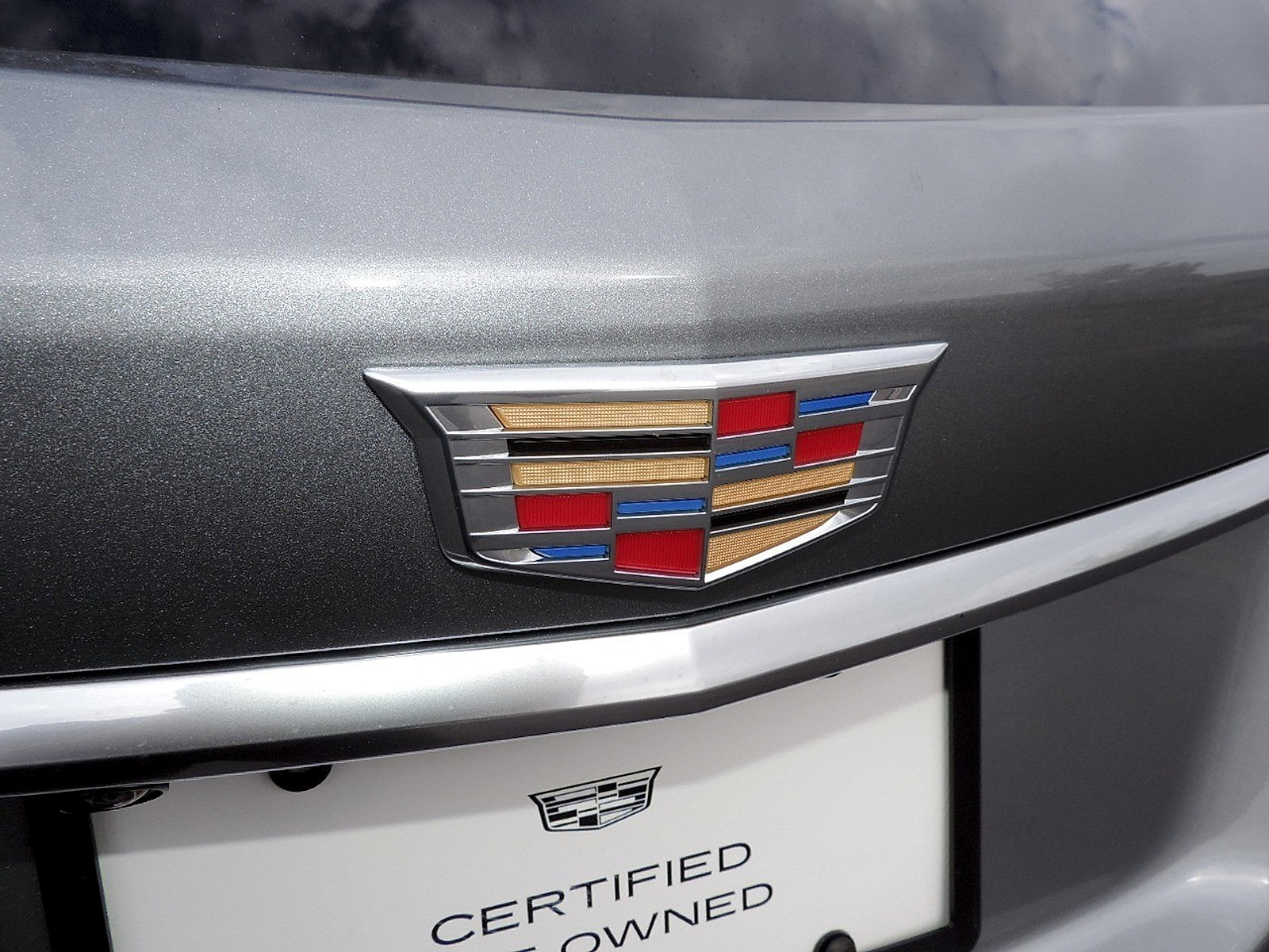 Used 2025 Cadillac XT5 Premium Luxury FWD image 16