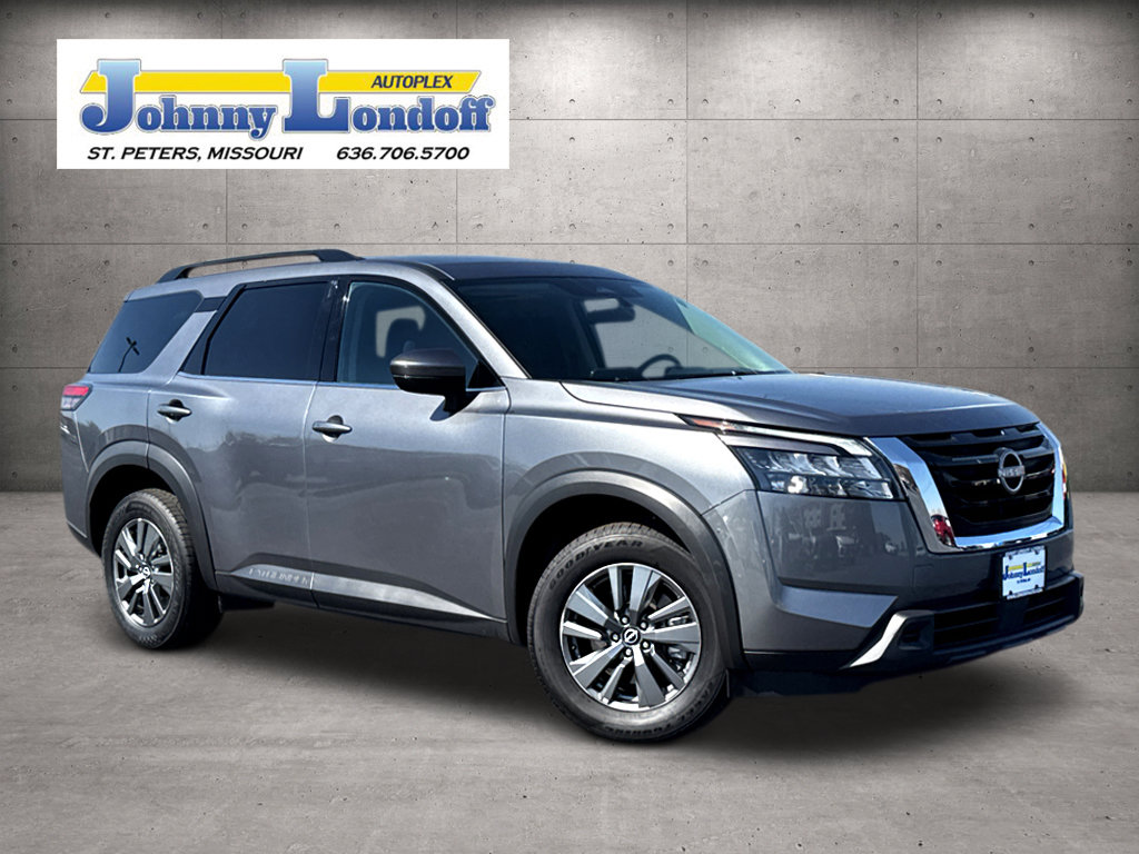 Used 2025 Nissan Pathfinder SV AWD/4WD image 1