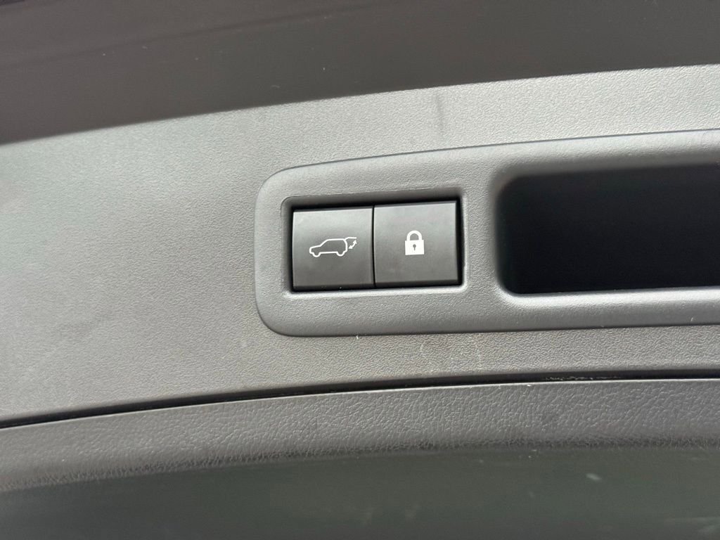 Used 2019 Lexus UX 250h w/ Premium Package AWD/4WD image 16