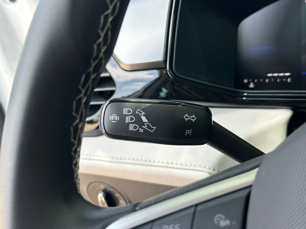 Used 2025 Volkswagen Taos S FWD image 26