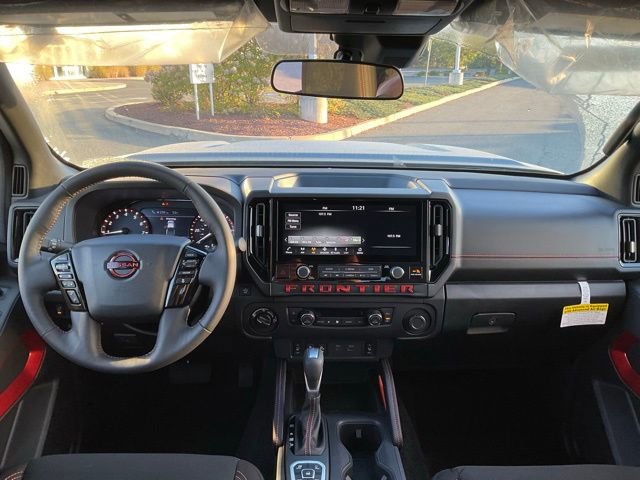 New 2026 Nissan Frontier PRO-4X w/ Pro-4x Convenience Package image 15