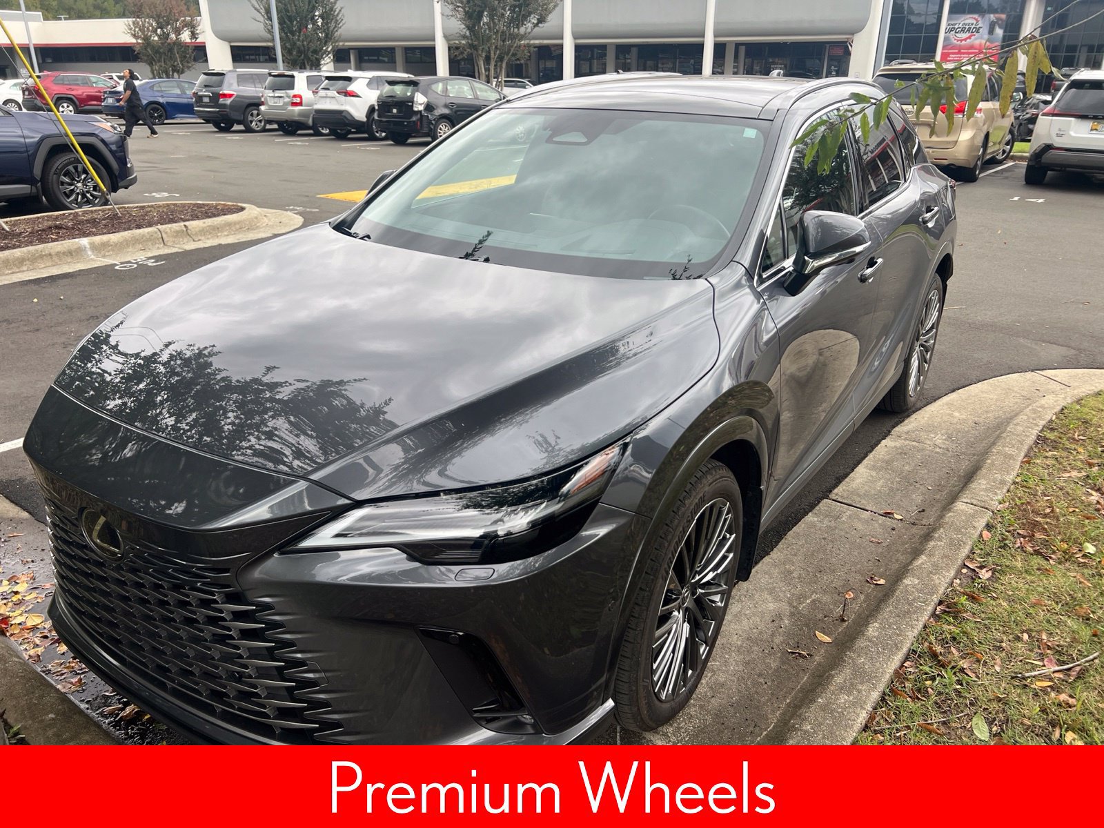 Used 2025 Lexus RX 450h AWD w/ Convenience Package image 15