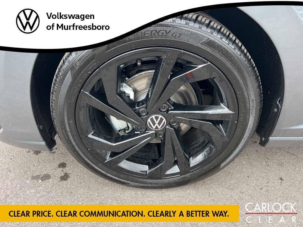 Used 2026 Volkswagen Jetta SE FWD image 7