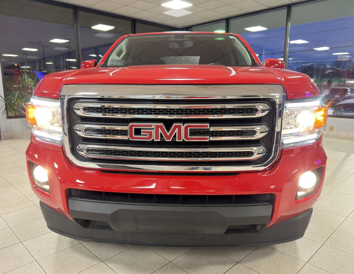 Used 2019 GMC Canyon SLE image 7