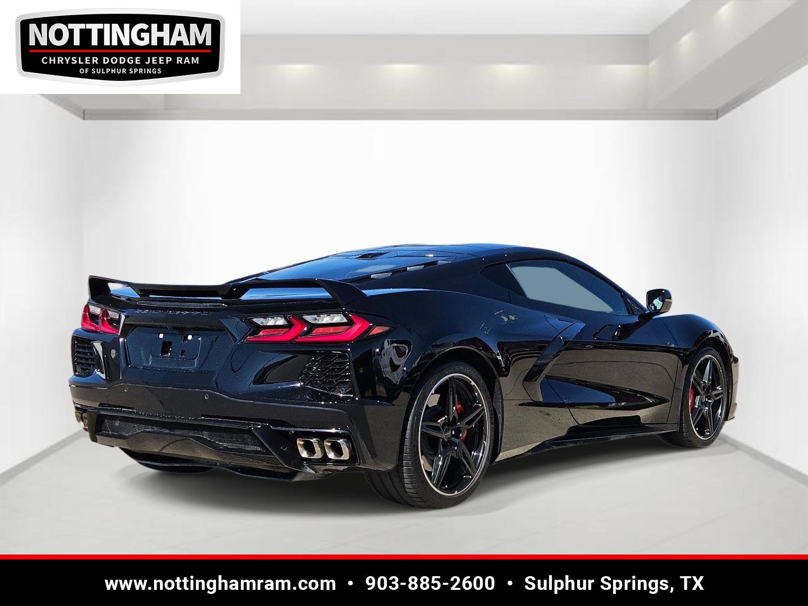 Used 2020 Chevrolet Corvette Stingray Premium Cpe w/ 3LT Preferred Equipment Group image 4