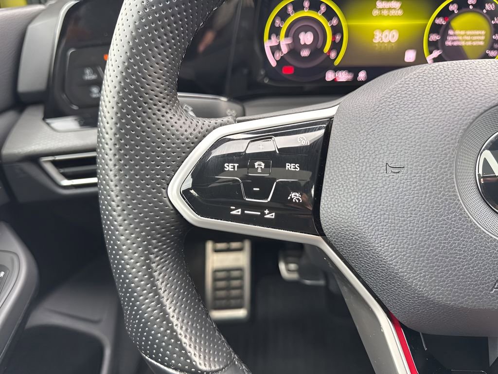 Used 2022 Volkswagen GTI Autobahn image 17