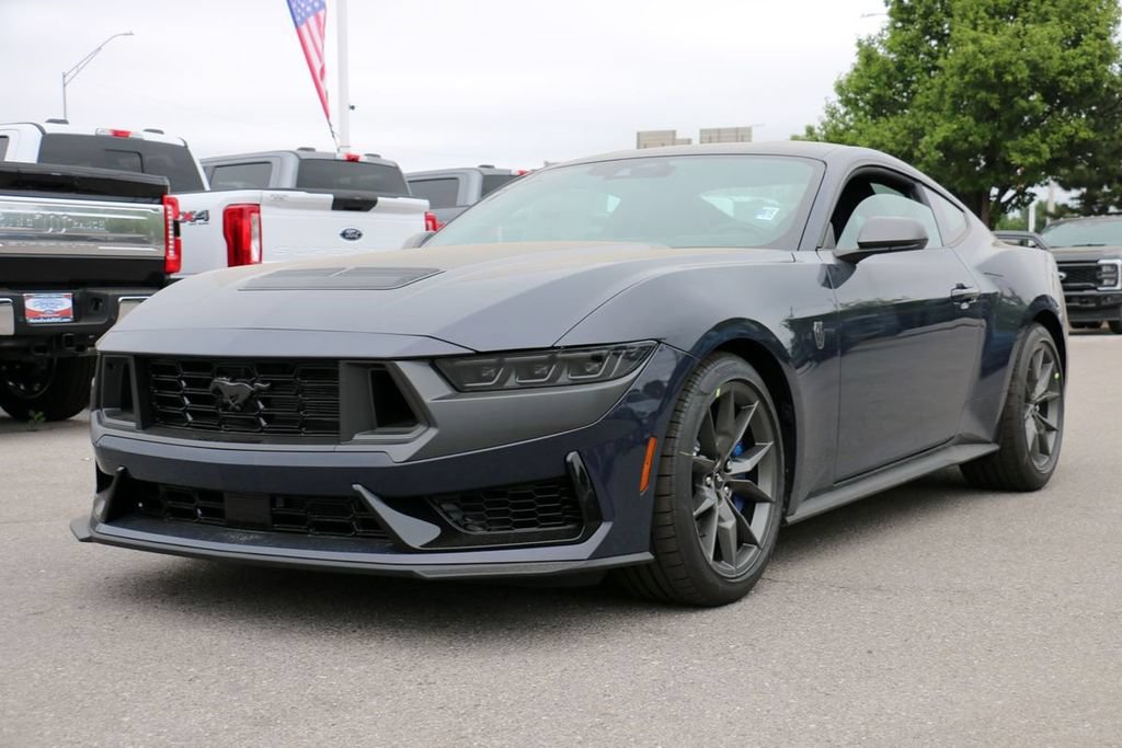 New 2026 Ford Mustang Dark Horse RWD image 1