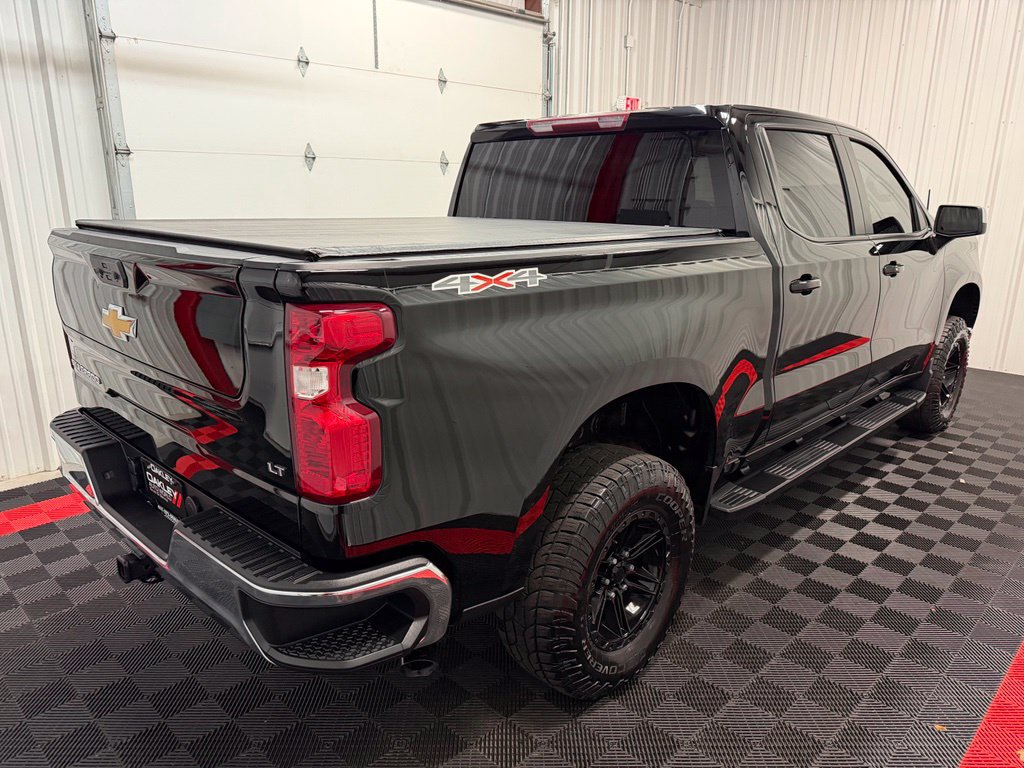Used 2024 Chevrolet Silverado 1500 LT AWD/4WD image 5