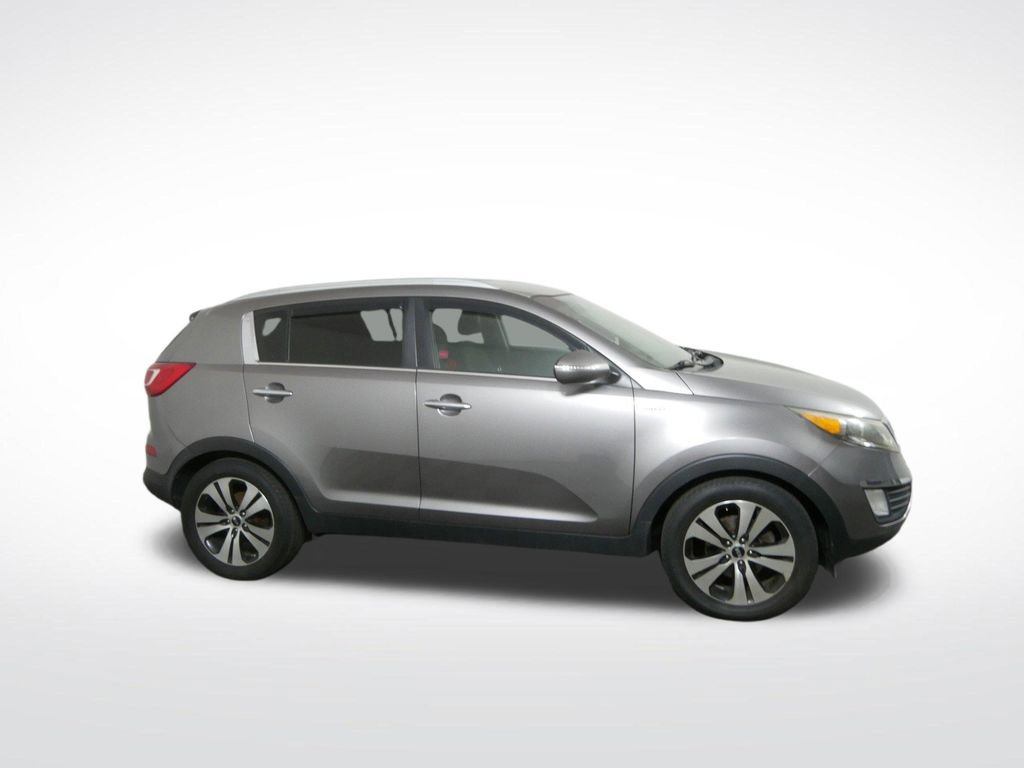 Used 2013 Kia Sportage EX AWD/4WD image 2