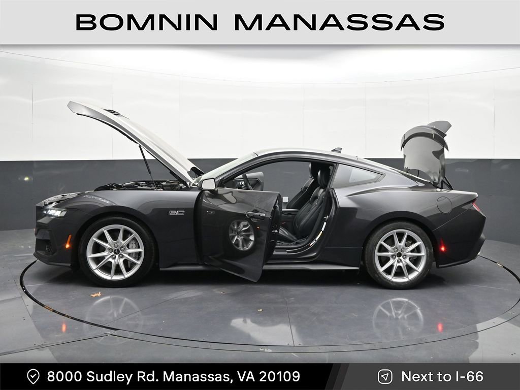 Used 2024 Ford Mustang GT Premium image 38