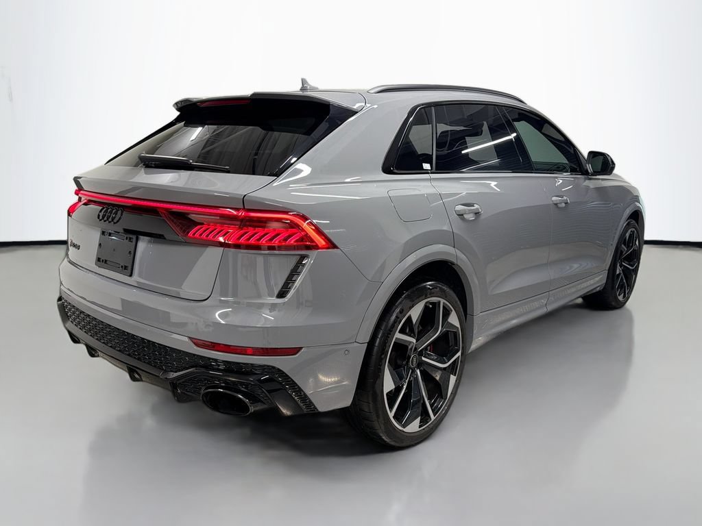Used 2024 Audi RS Q8 AWD/4WD image 9