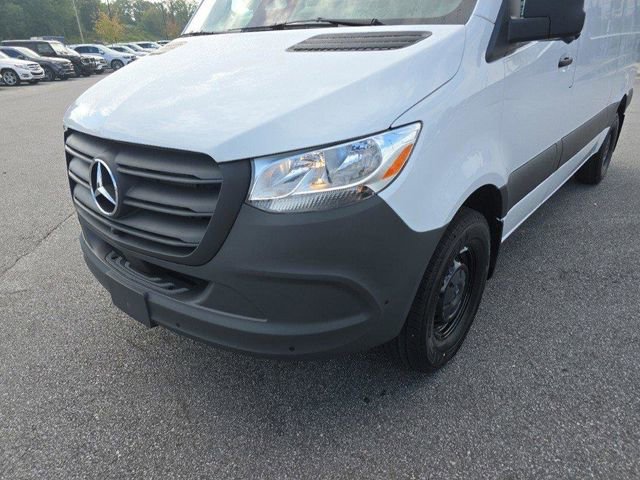 Used 2026 Mercedes-Benz Sprinter 2500 image 13