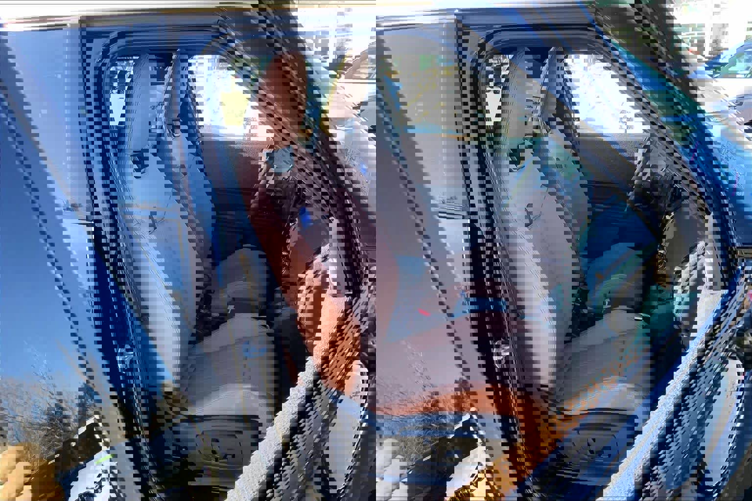 Used 2025 MINI Cooper Countryman S w/ Comfort Package Max image 8