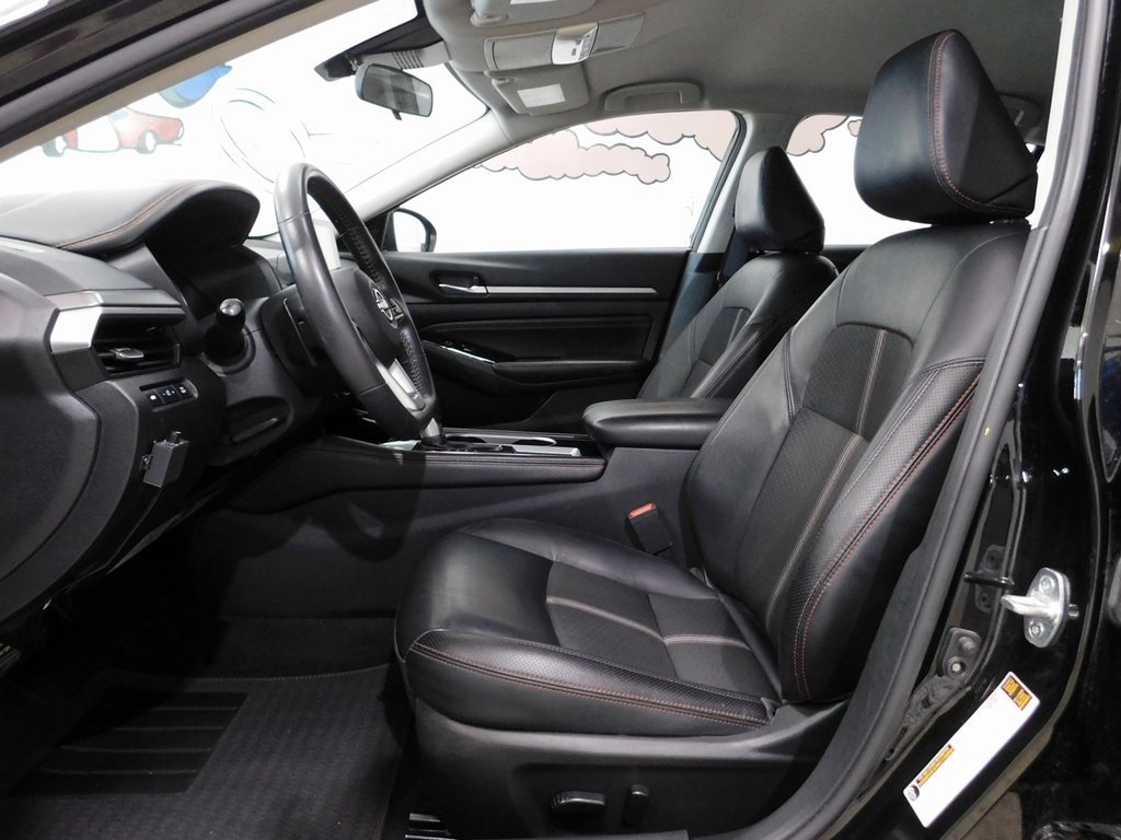 Used 2023 Nissan Altima 2.5 SR image 34