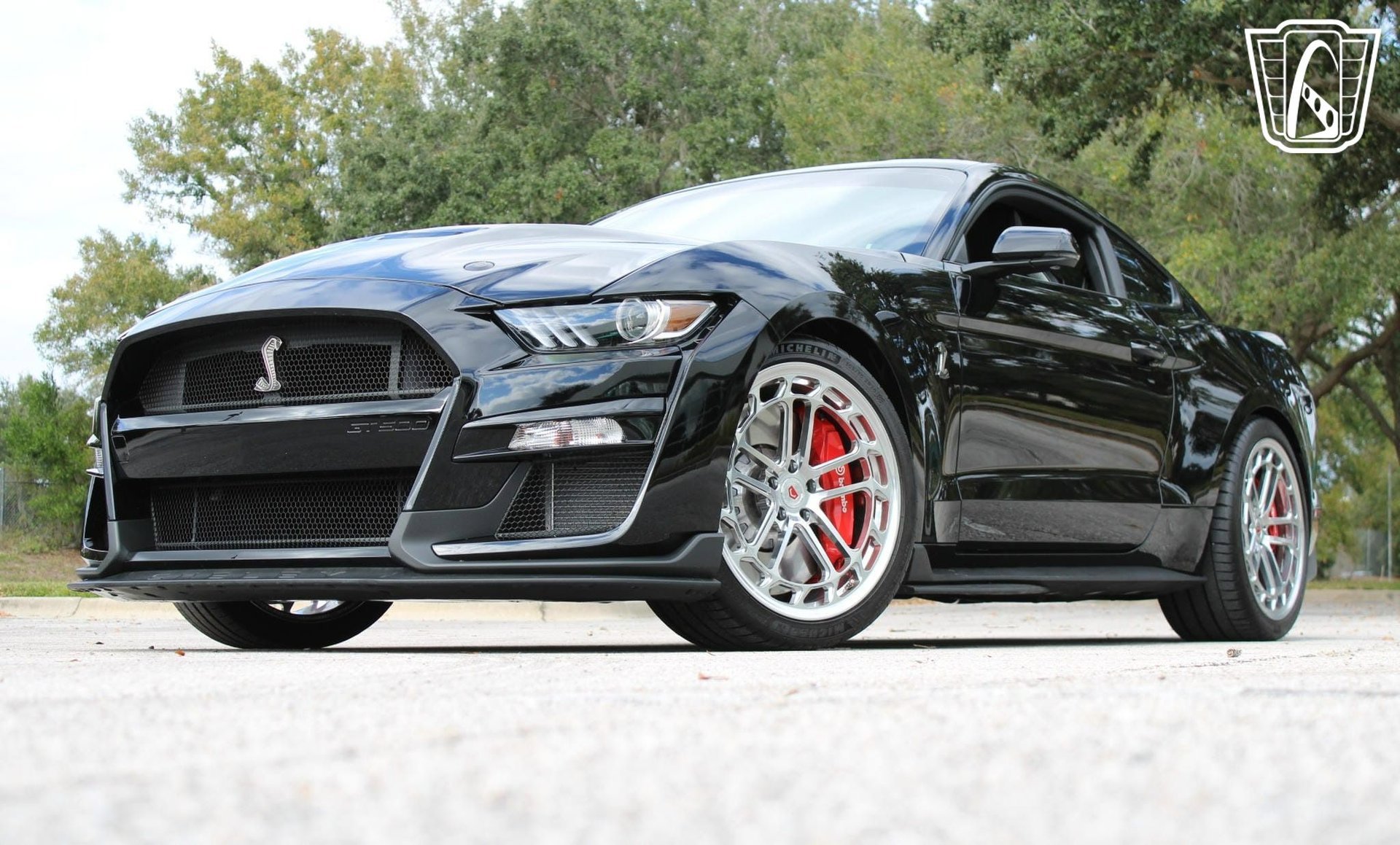 Used 2020 Ford Mustang Shelby GT500 w/ Technology Package image 2