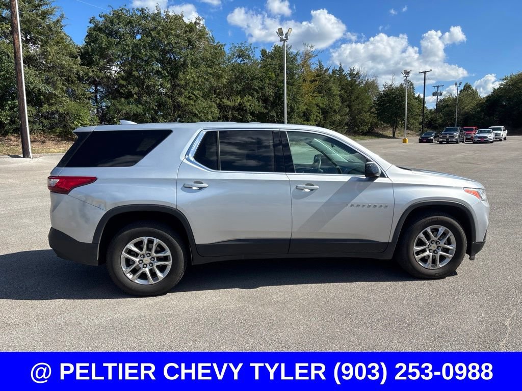 Used 2018 Chevrolet Traverse LS FWD image 8