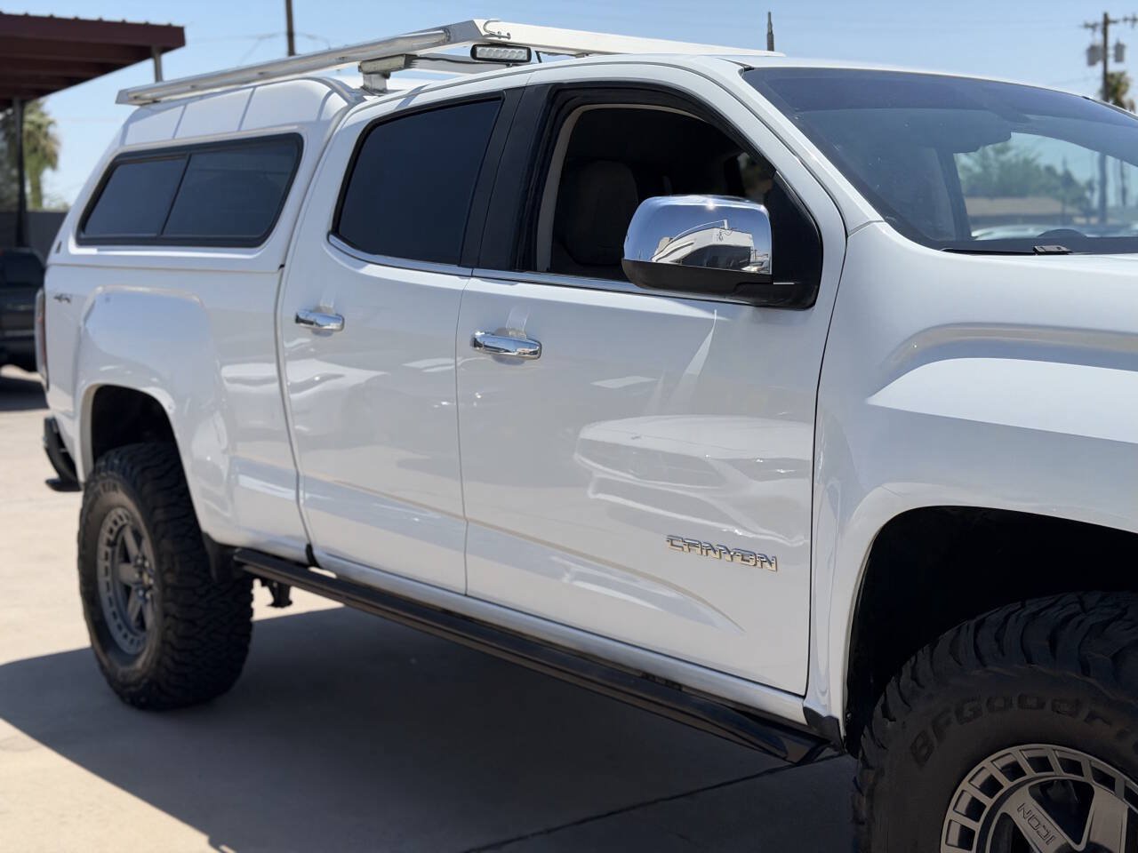 Used 2015 GMC Canyon SLT AWD/4WD image 8
