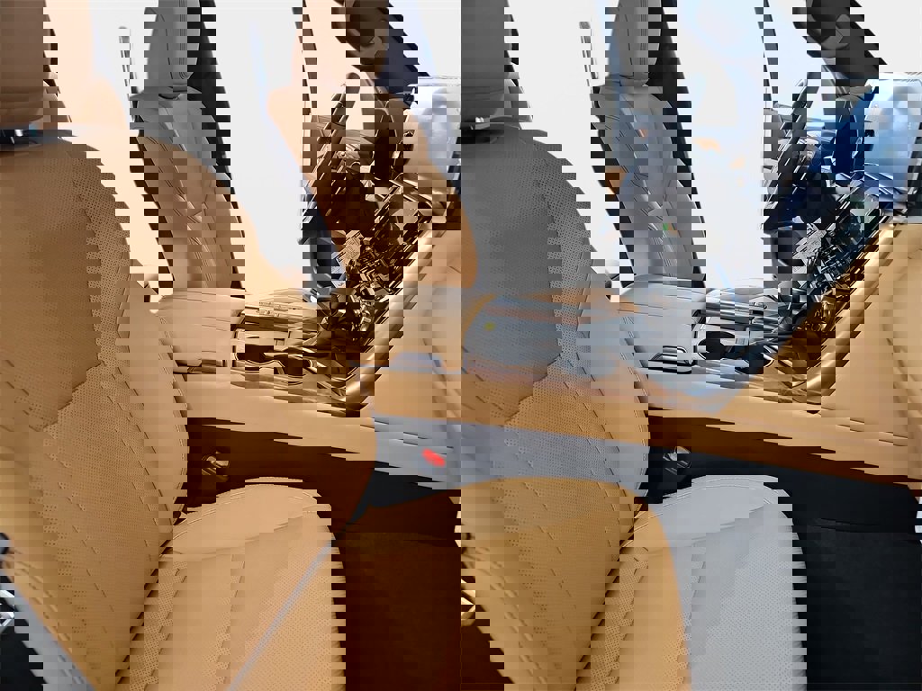 New 2026 Lexus LX 600 4WD w/ Luxury Package image 10