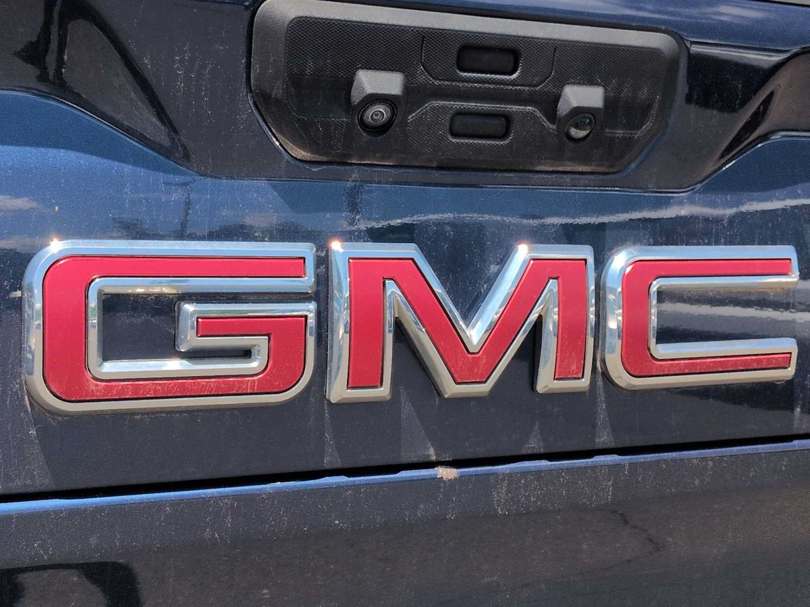 Used 2023 GMC Sierra 2500 Denali w/ Denali Ultimate Package AWD/4WD image 12
