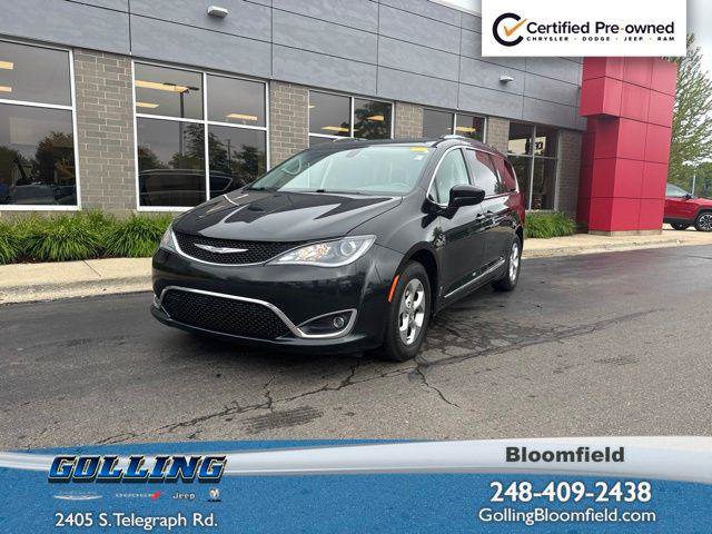 Certified 2017 Chrysler Pacifica Touring-L Plus