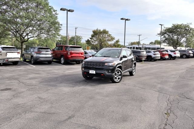 Used 2022 Jeep Compass Trailhawk AWD/4WD image 1