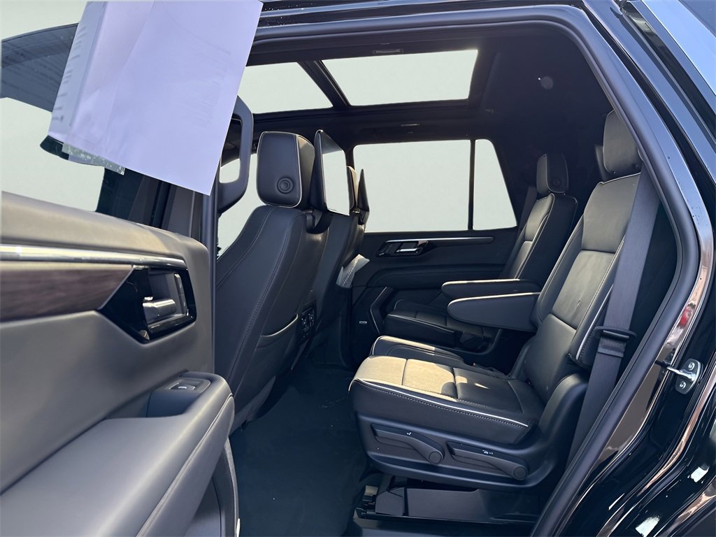 Used 2025 Chevrolet Tahoe Premier image 21