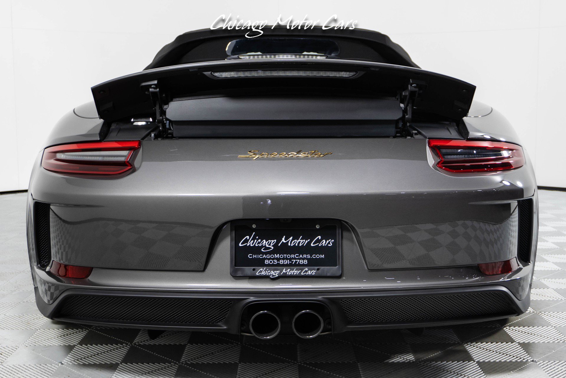 Used 2019 Porsche 911 Speedster RWD image 30