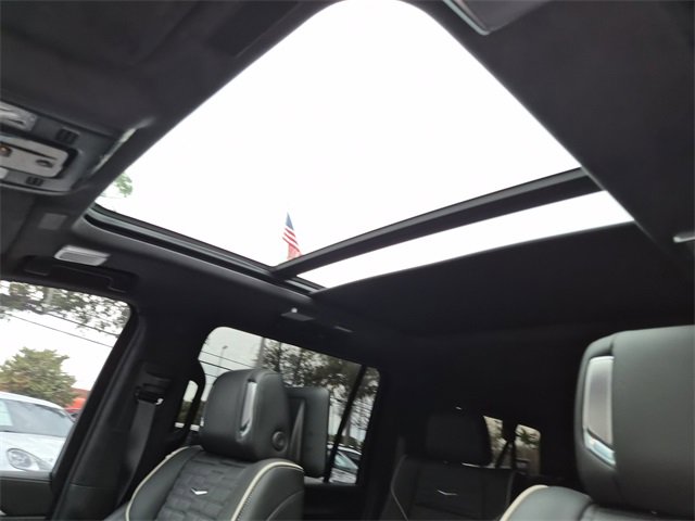 Certified 2025 Cadillac Escalade ESV Sport Platinum image 19