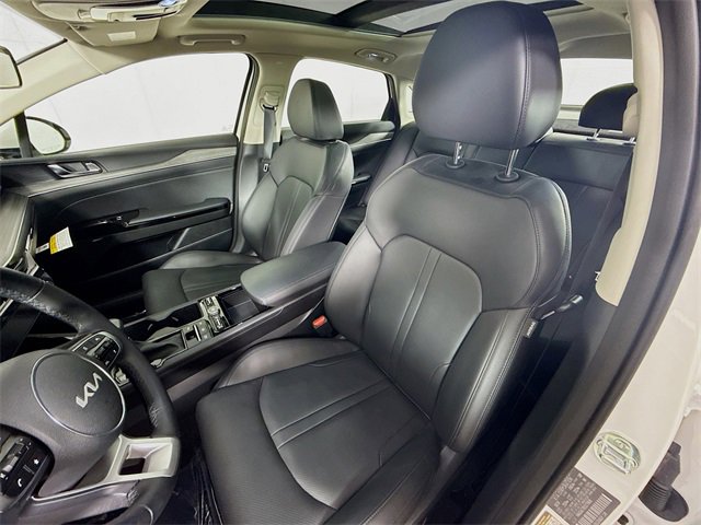 Used 2025 Kia K5 EX image 22