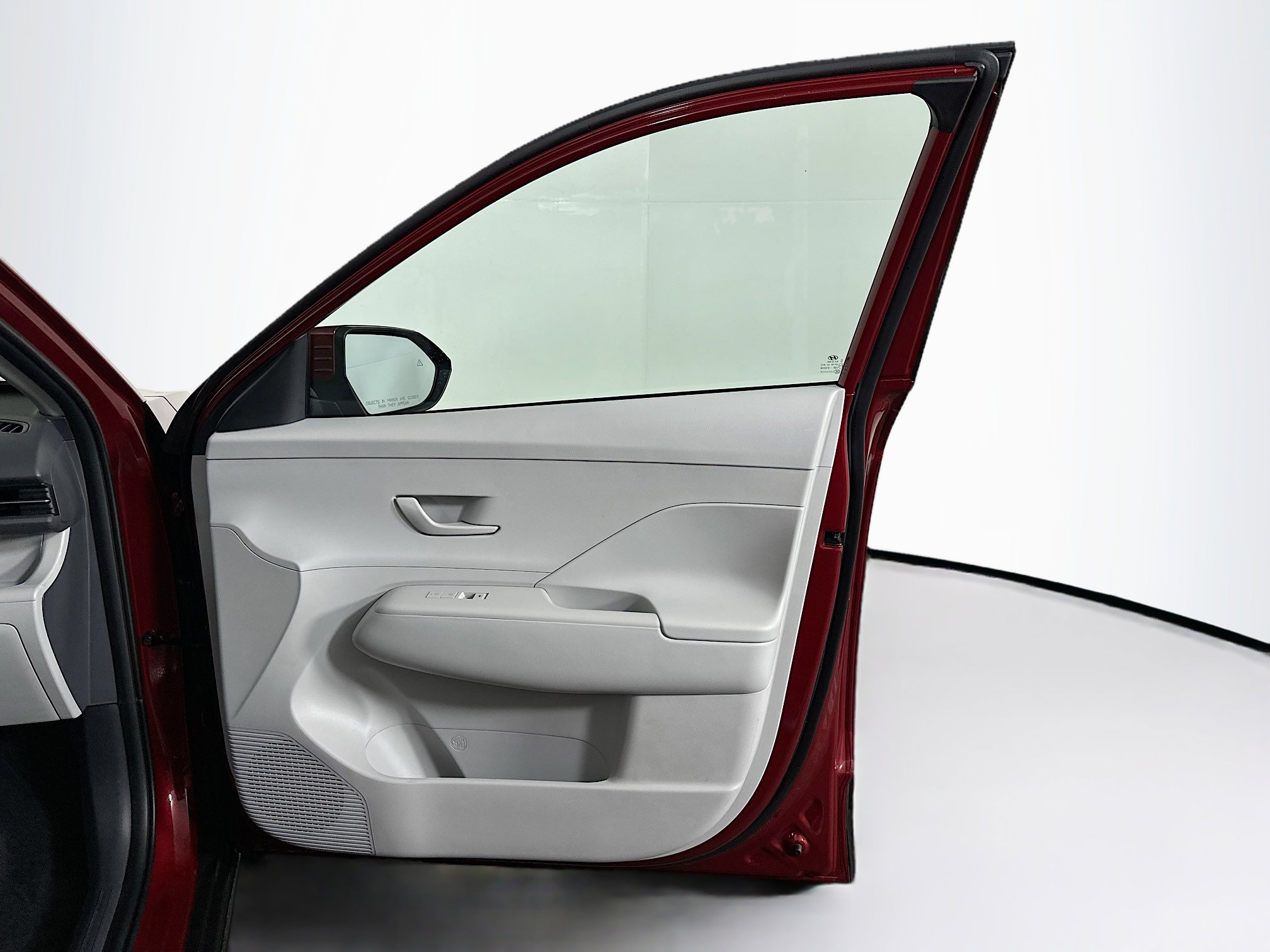Used 2025 Hyundai Kona SEL FWD image 30
