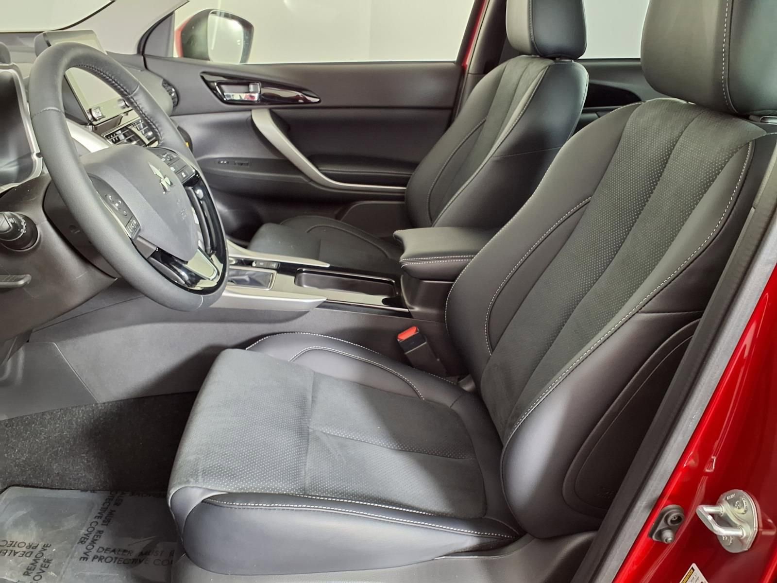 Used 2024 Mitsubishi Eclipse Cross SE image 21