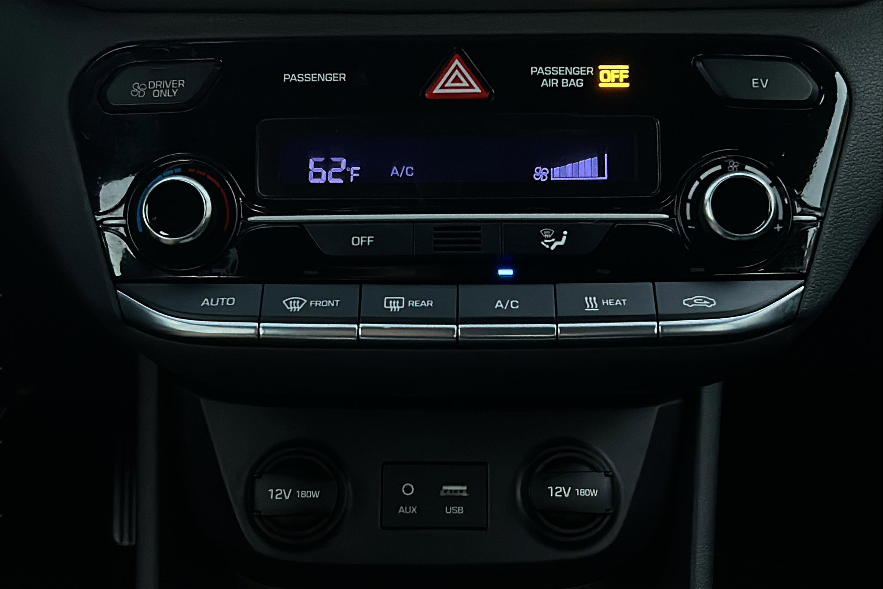 Used 2019 Hyundai Ioniq Electric FWD image 20