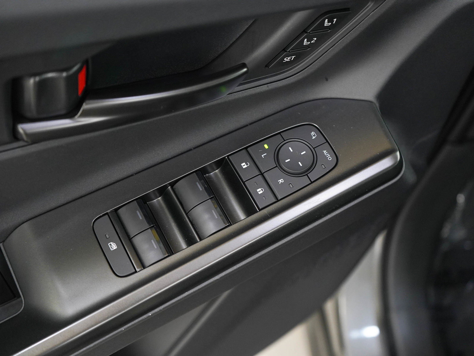 Certified 2026 Toyota bZ AWD/4WD image 19