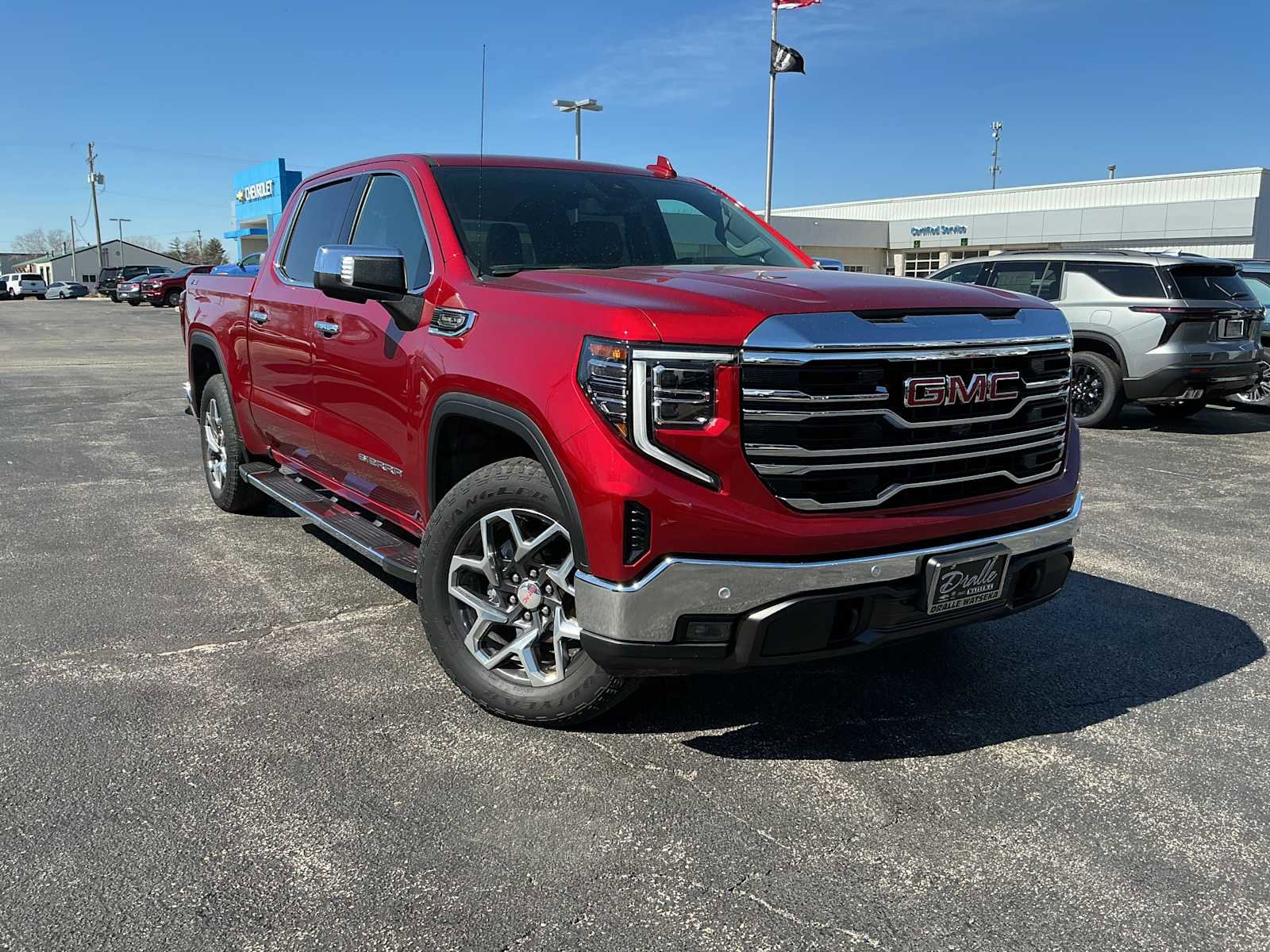 Used 2024 GMC Sierra 1500 SLT w/ SLT Premium Plus Package image 1