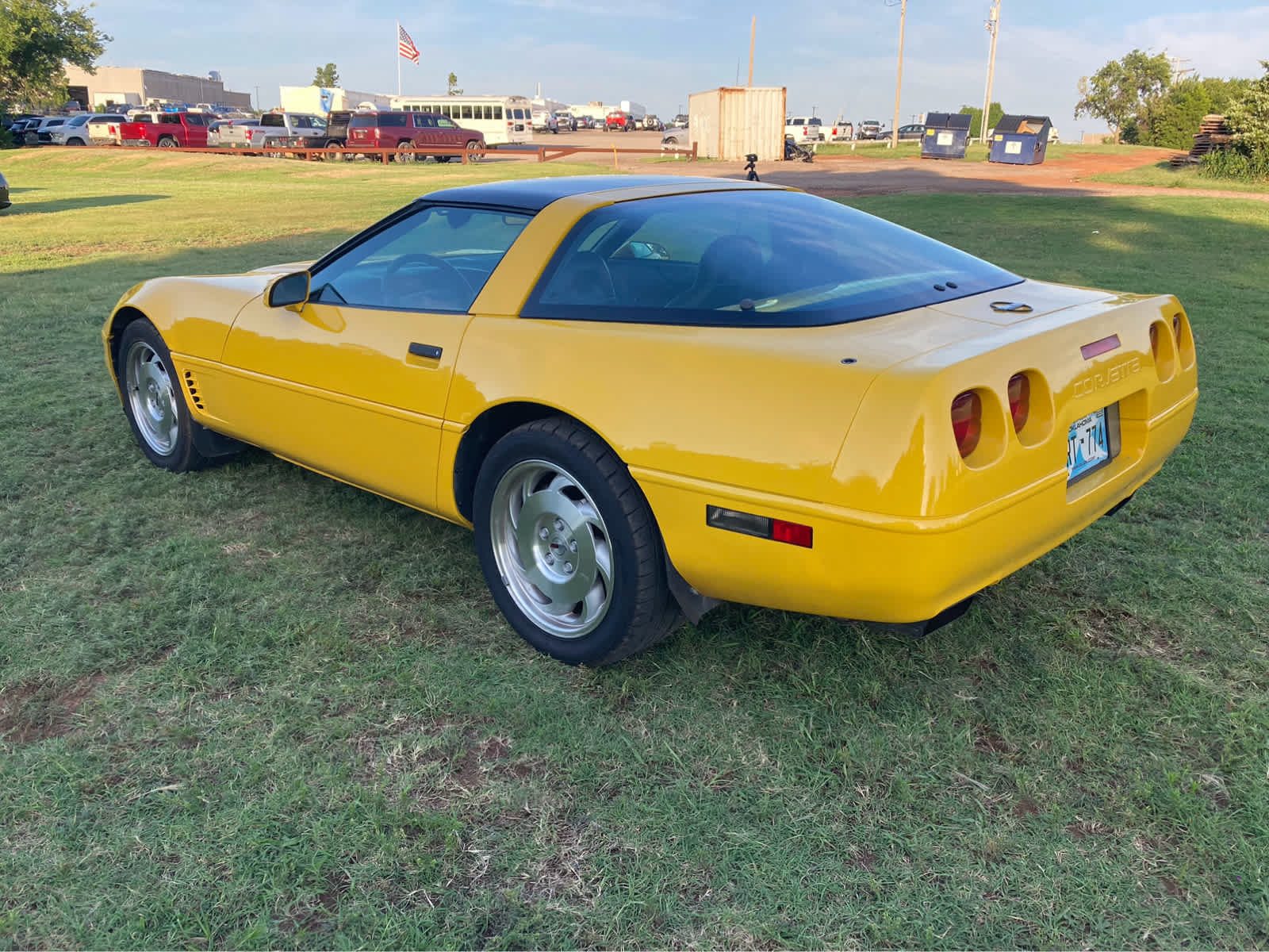 Used 1995 Chevrolet Corvette Coupe RWD image 6