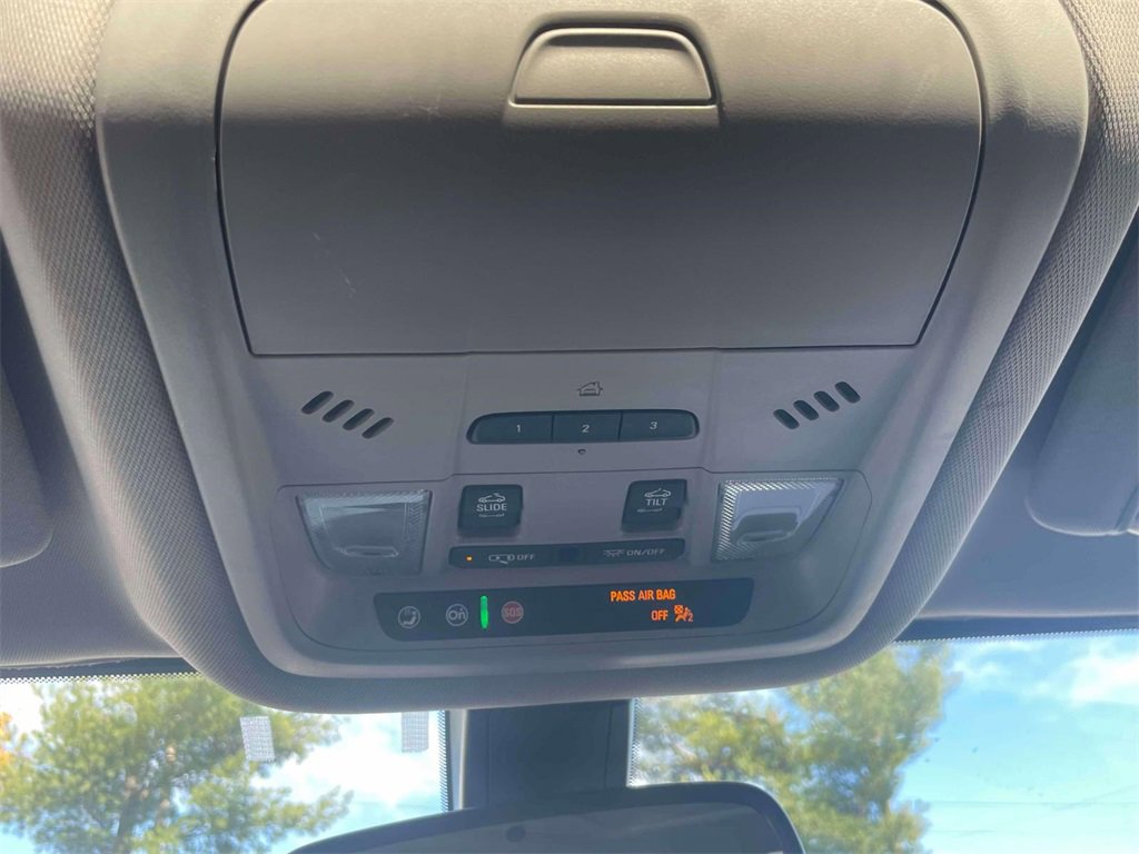 Used 2020 GMC Acadia SLT image 32