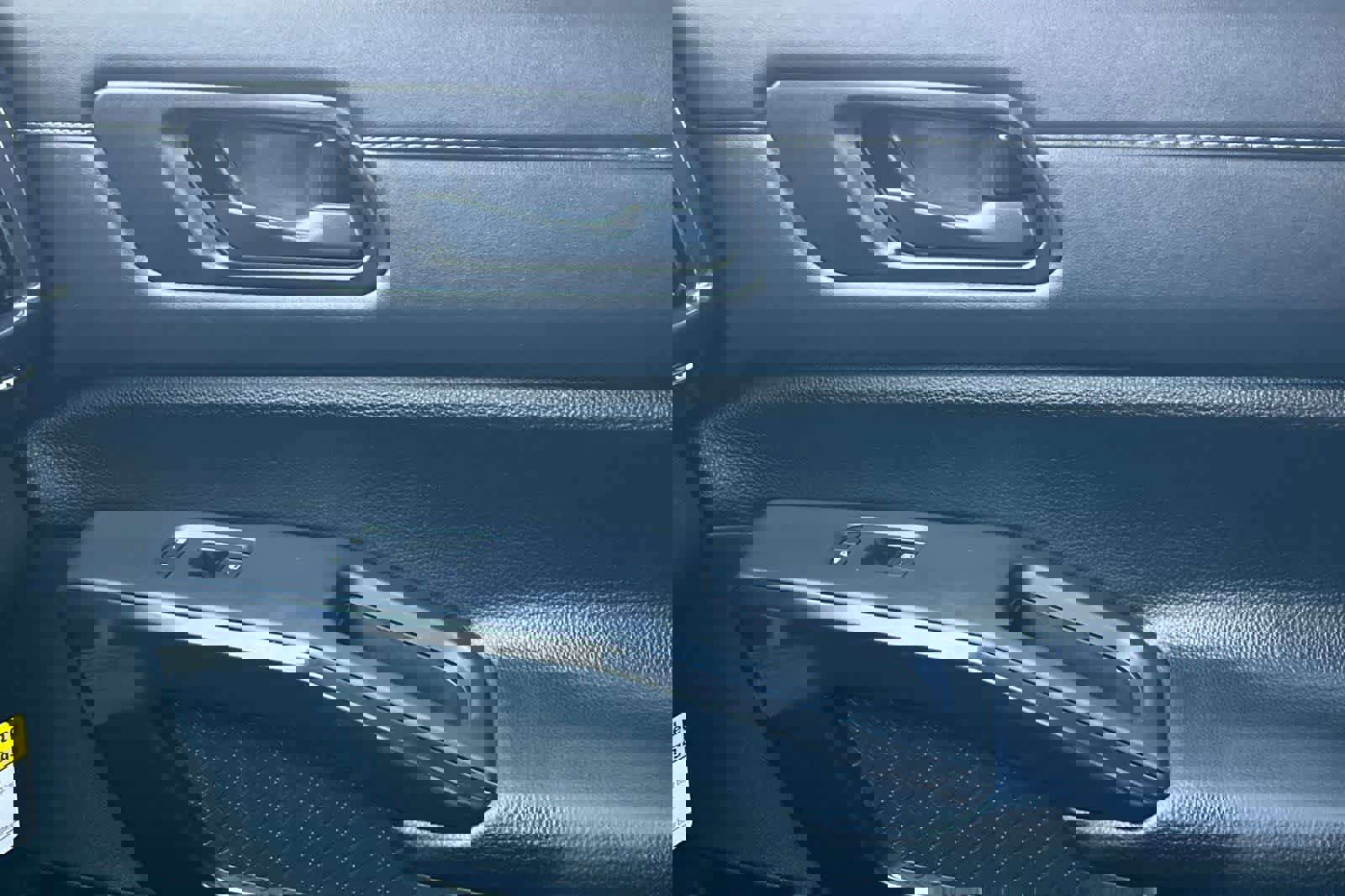 New 2026 Nissan Pathfinder SV image 21