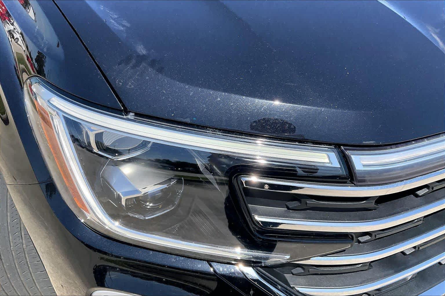 Used 2025 Volkswagen Atlas SE AWD/4WD image 26