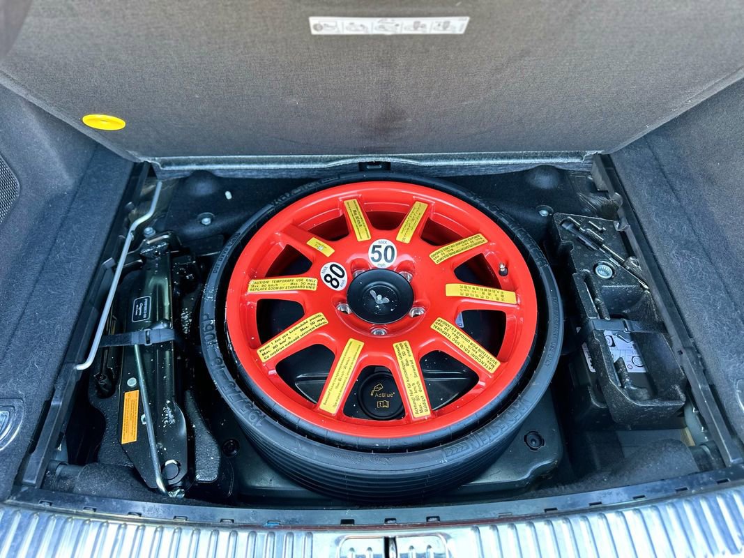 Used 2015 Porsche Cayenne Diesel image 26