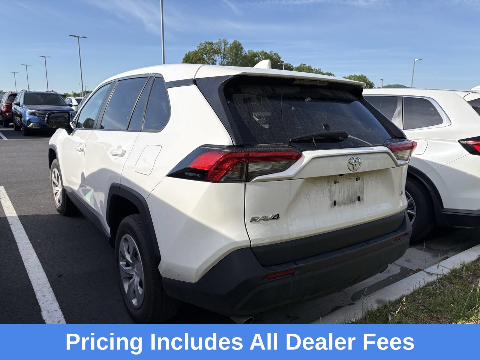 Used 2024 Toyota RAV4 LE FWD image 7
