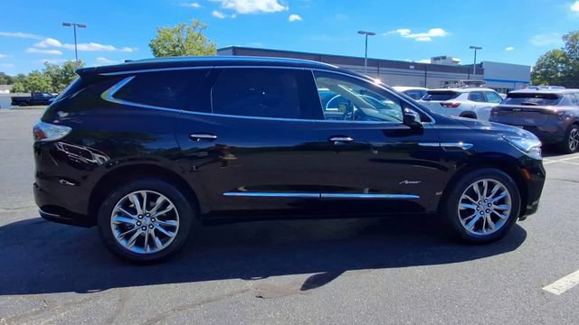 Certified 2023 Buick Enclave Avenir w/ Avenir Technology Package AWD/4WD image 9