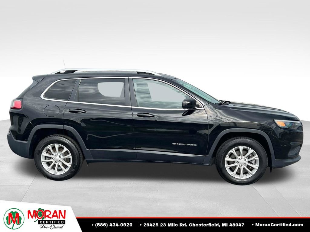 Used 2019 Jeep Cherokee Latitude w/ Popular Appearance Group AWD/4WD image 6