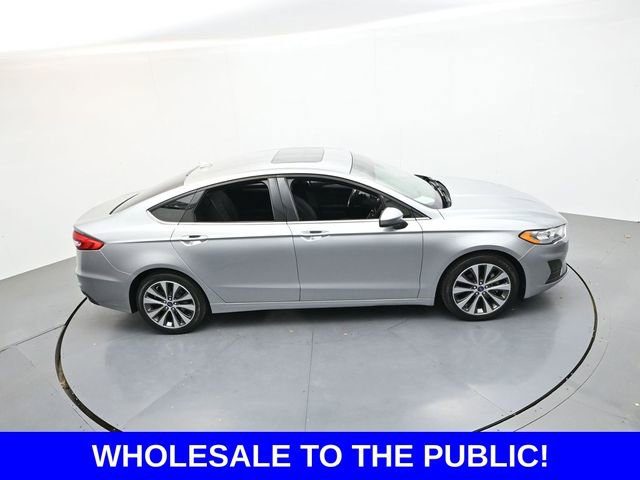 Used 2020 Ford Fusion SE image 25
