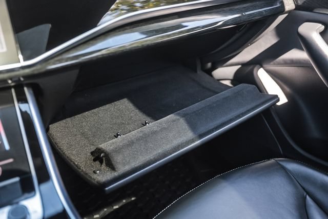 Used 2019 Audi Q8 Premium w/ Convenience Package AWD/4WD image 69