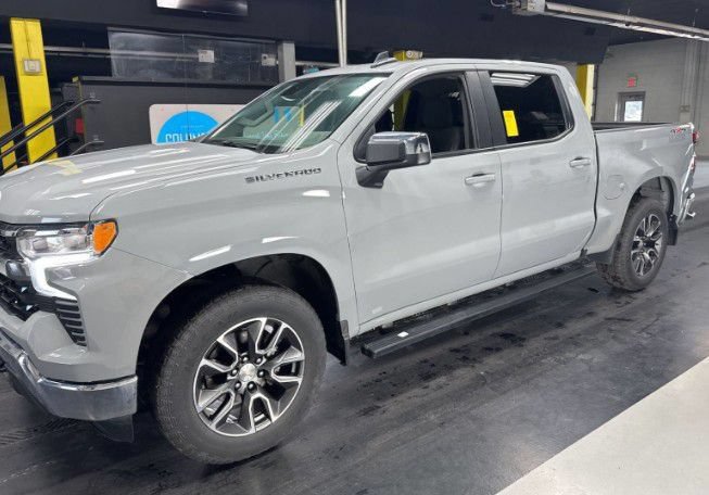 Used 2024 Chevrolet Silverado 1500 LT