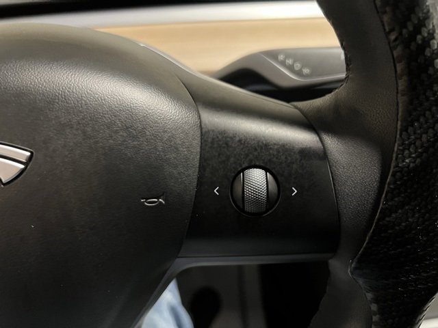 Used 2023 Tesla Model 3 Standard Range image 37