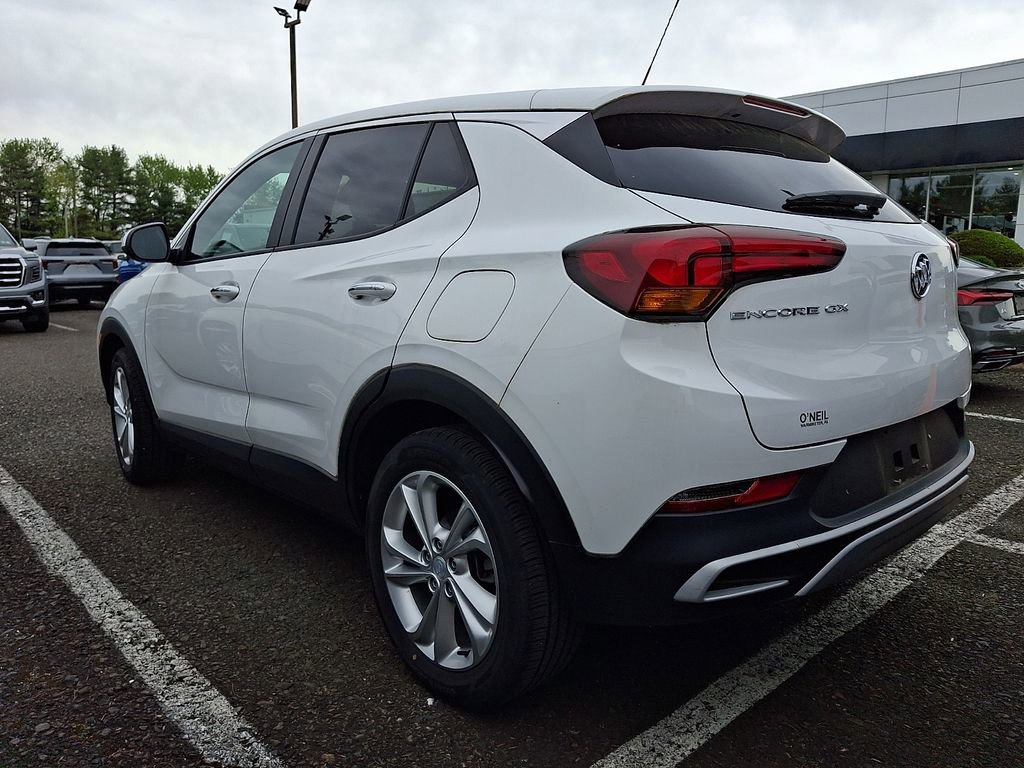Certified 2023 Buick Encore GX Preferred FWD image 3