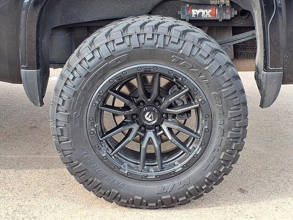 Used 2024 GMC Sierra 1500 AT4 w/ Technology Package image 30