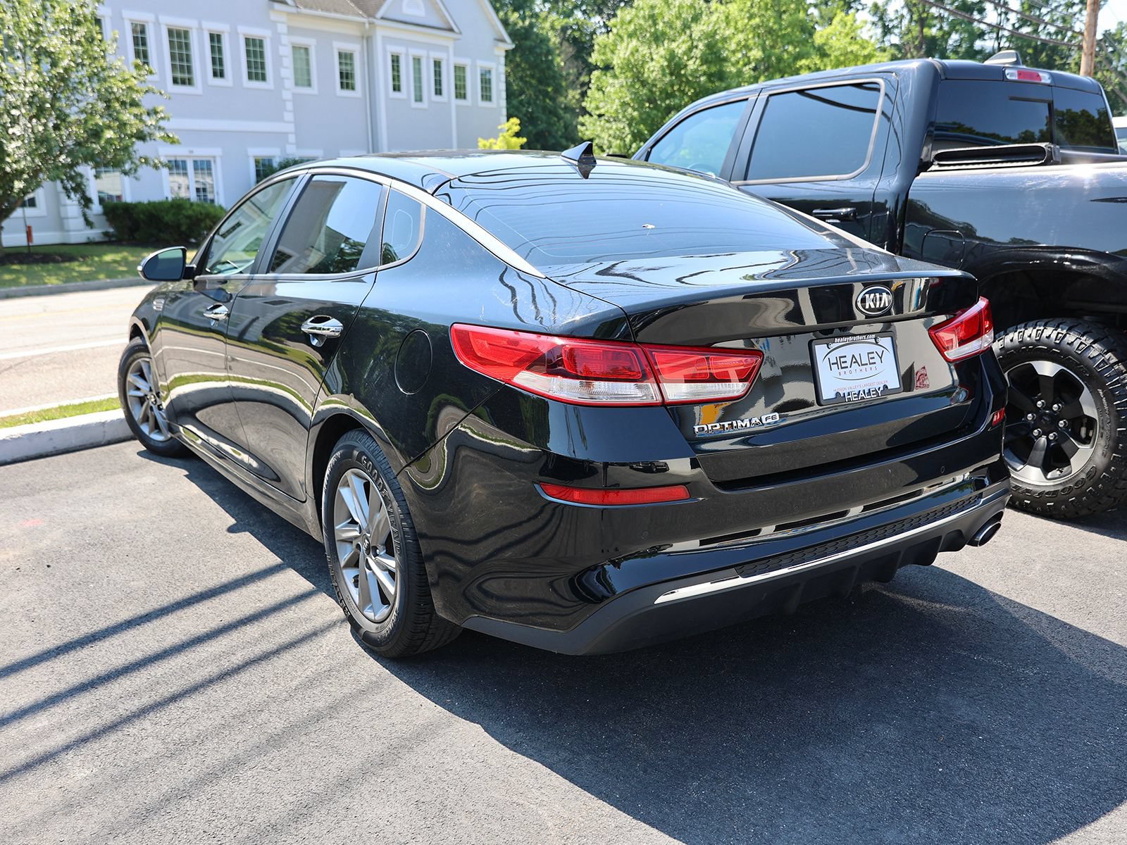 Used 2020 Kia Optima LX FWD image 5